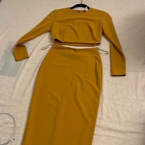 Long sleeve top and skirt